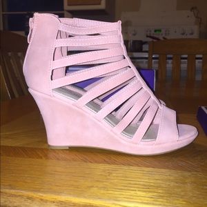 Wedge sandals